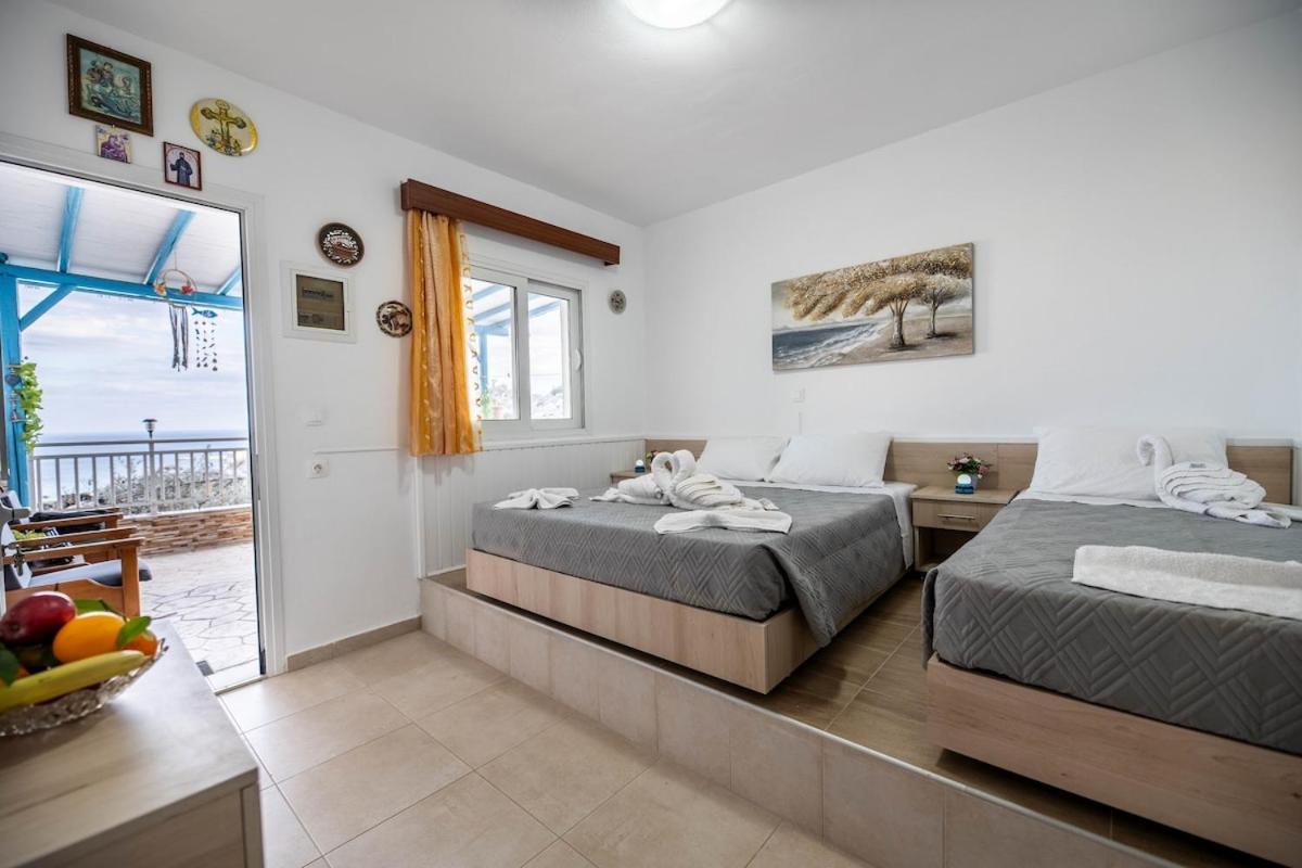Springs Petronas Apartment Archangelos  Esterno foto