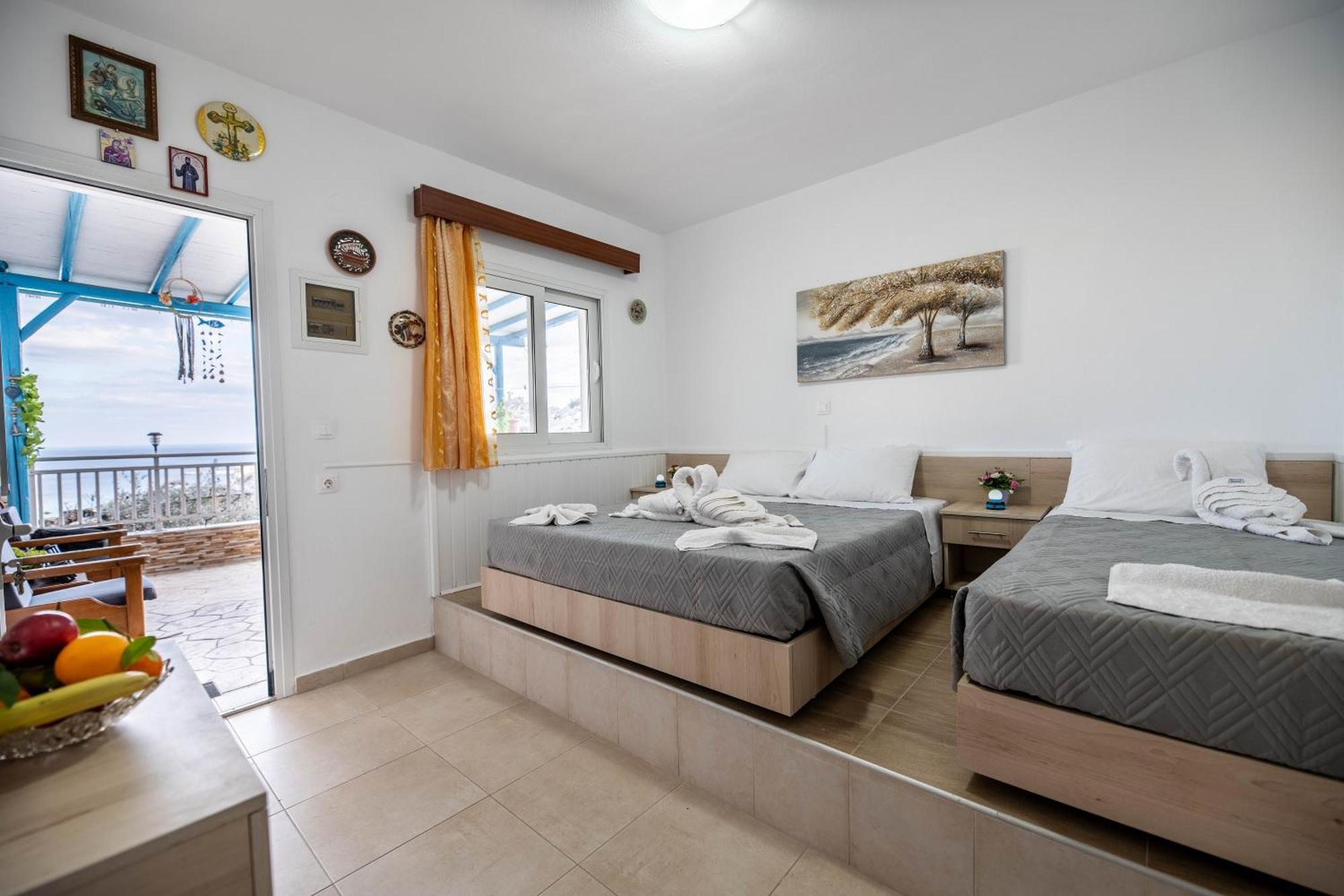 Springs Petronas Apartment Archangelos  Esterno foto